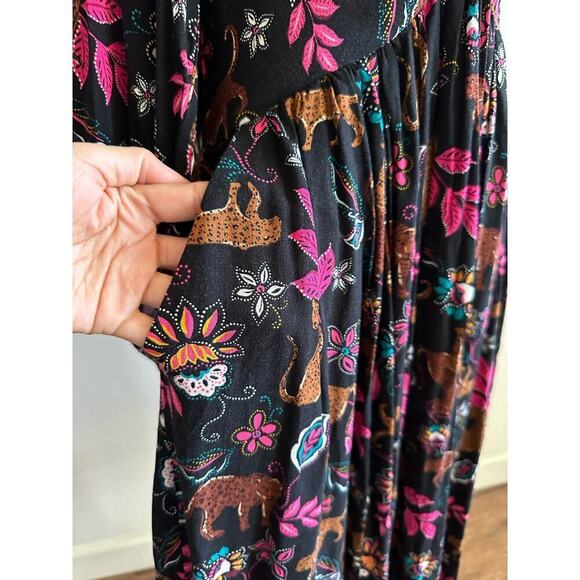 NWT Torrid Mini Rayon Slub Balloon Sleeve Twist Font Dress Size 00 Plus - Picture 6 of 9